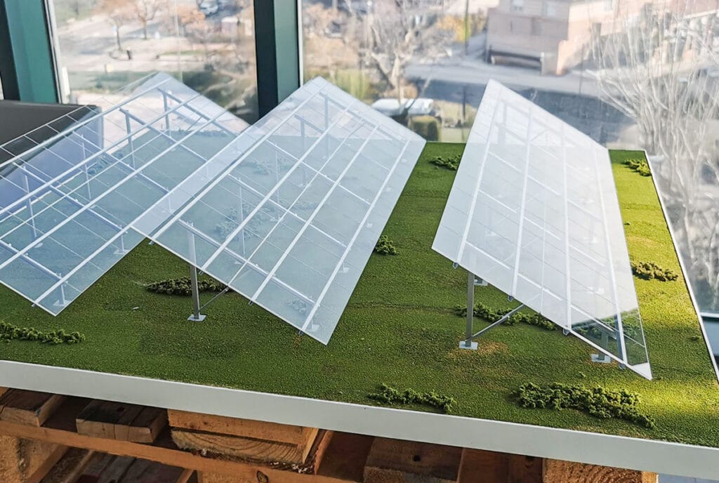 Maqueta de placas solares transparentes Imenergy