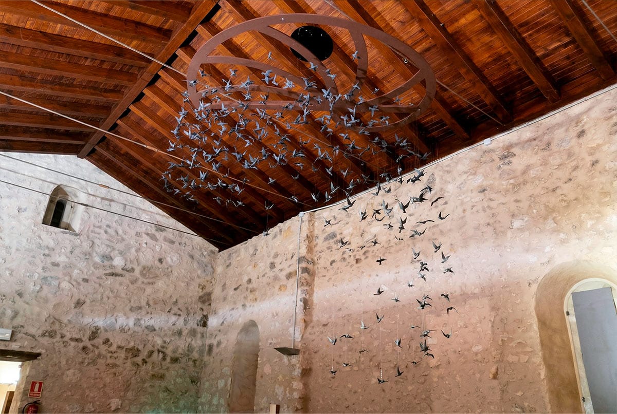 Fabricación de una escultura cinética de pájaros completa